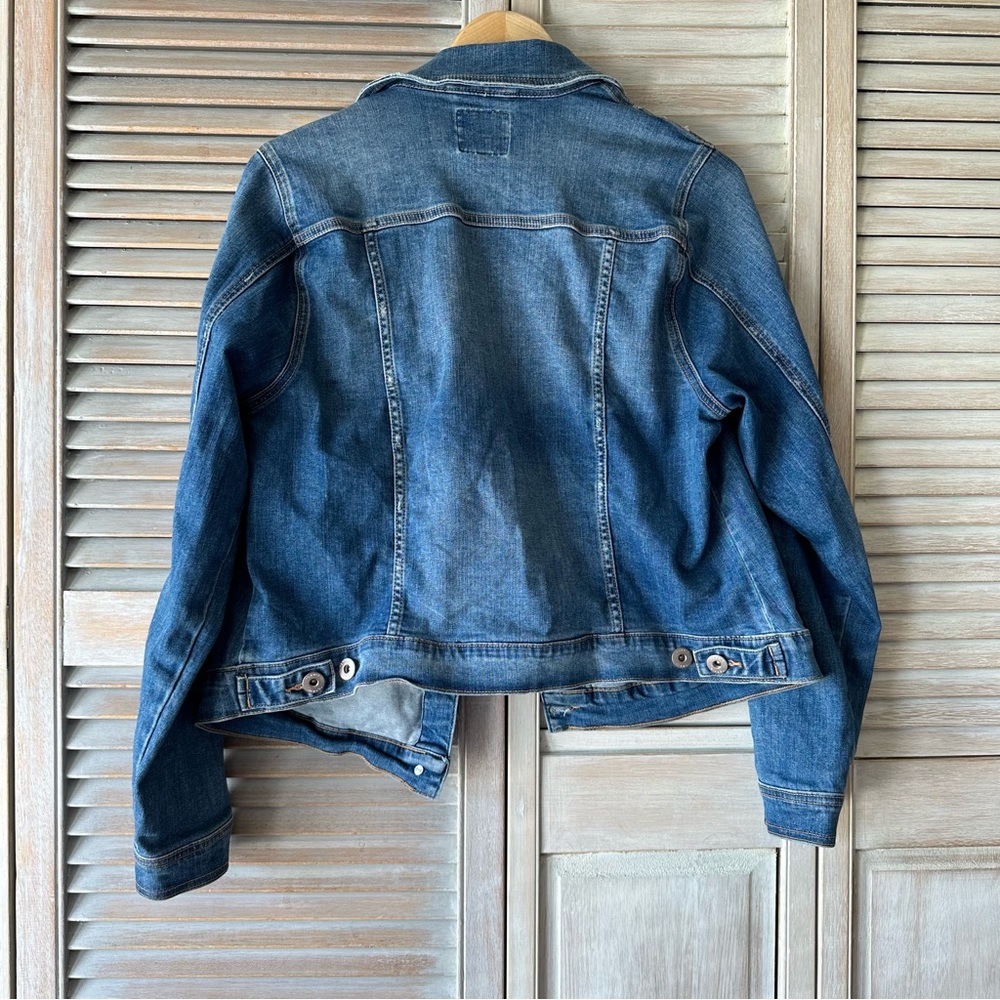 Torrid Denim Jacket - Picture 4 of 9